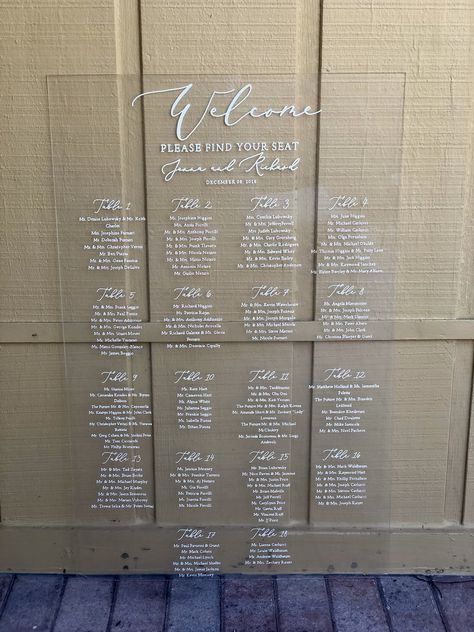 Wedding Seating Chart Frame, Acrylic Seating Chart Wedding, Seating Chart Acrylic, Modern Wedding Signs, Acrylic Seating Chart, Sign Seating Chart, Seating Chart Ideas, Rustic Wedding Alter, Seating Chart Wedding Diy