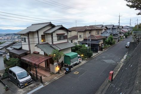 Korean Suburbs, Korean Houses, Japan Village, Sendai Japan, Building References, Minecraft Village, Japanese Apartment, Japanese Houses, Japanese Buildings