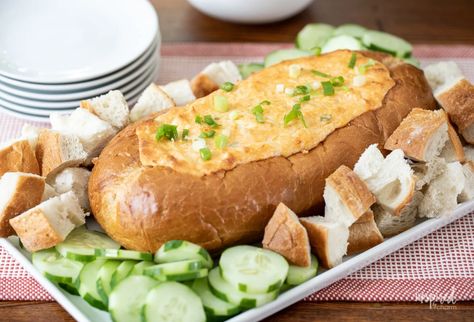 Cheesy Bread Dip Recipe - delicious appetizer idea Bread Dipping Sauce, Bread Dips Recipes, Bread Bowl Dip, Delicious Dips Recipes, Inspired By Charm, Cheese Dip Recipes, Bread Dip, Bread Bowl, Cheesy Bread