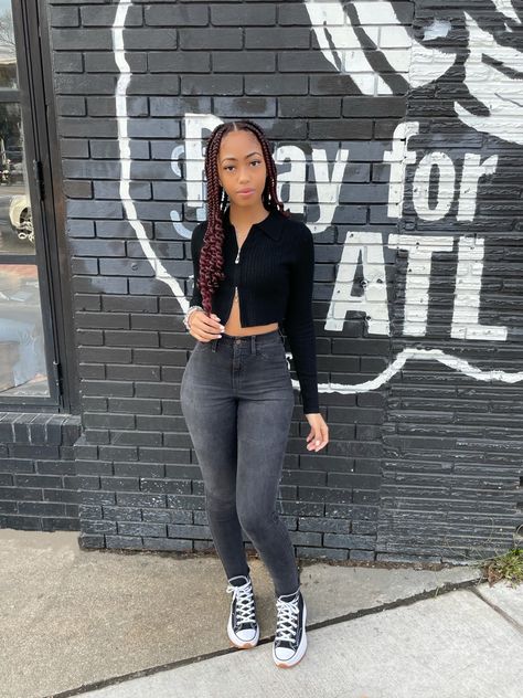 Hiking Converse Outfit, Outfits With Run Star Hike Converse, Converse Run Star Hike Aesthetic, Runstar Hike Converse Outfits, Converse Run Star Hike Outfit Women, Converse Hike Outfit, Converse Outfit Black Women, Converse All Star Outfit, Platform Converse Run Star Hike