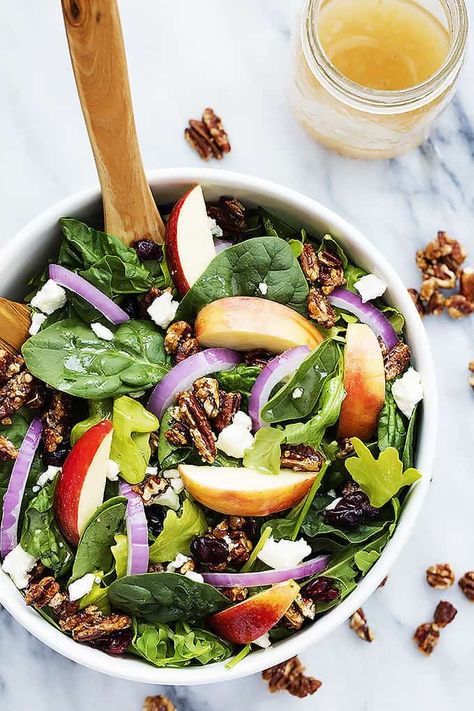 Salad With Maple Vinaigrette, Apple Pecan Salad, Candied Pecans For Salad, Fall Salads, Apple Walnut Salad, Maple Vinaigrette, Autumn Dinner, Thanksgiving Salad, Pecan Salad