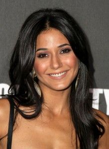 gorgeous brunette big hair!! Long Thick Curly Hair, Hot Hair Tools, Black Brown Hair, Emmanuelle Chriqui, Dark Brunette, Thick Curly Hair, Hair Color Dark, Brown Hair Colors, Big Hair