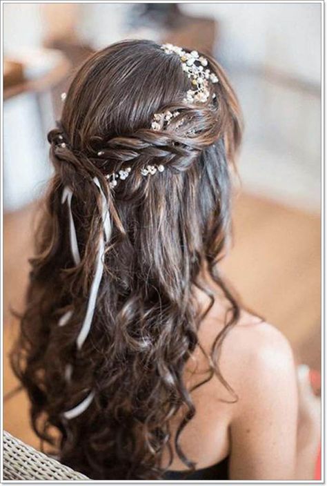 Bridal Hairstyles With Braids, Engagement Hairstyles, Flower Crown Hairstyle, Braut Make-up, Flower Girl Hairstyles, Trendy Wedding Hairstyles, Wedding Hair Down, Wedding Hairstyles For Long Hair, Bridal Hair And Makeup