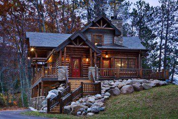 Stunning Log Cabin | 12 Real Log Cabin Homes - Take A Virtual Tour on Homesteading! Log Homes Exterior, Log Cabin Living, Cabin Living, Log Cabin Homes, Timber House, Log Home, Mountain Homes, Cabins And Cottages, A Log