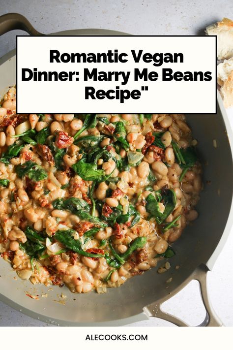 Marry me chicken... It's a popular recipe that features tender chicken in a creamy sun-dried tomato sauce. It's so delicious that it might just win someone's heart! If you're interested in trying it but follow a vegan diet, I'm here to help; try the "Marry Me Beans" recipe instead. Although it doesn't have the same ring to it as "Marry Me Chicken," it can still be just as romantic and delicious! Tuscan Sauce, Vegan Dishes Easy, Sun Dried Tomato Sauce, Marry Me Chicken, Vegan Summer Recipes, Cilantro Dressing, Simple Vinaigrette, Vegan Beans, Comfort Soup