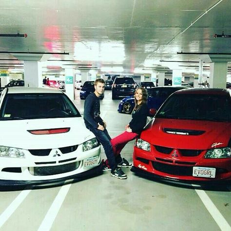 His And Her Cars Relationship Goals, Couples Matching Cars, His And Hers Cars, Matching Cars, Cars Pfp, R32 Skyline, Car Green, Car Wedding, Tokyo Drift Cars