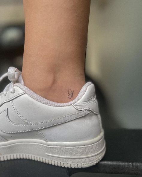 Micro Ankle Tattoos For Women, Ankle Tattoo Dainty, Bird Tattoo Ankle, Ankle Butterfly Tattoo, Fineline Tattoo Minimalist, Fineline Butterfly Tattoo, Toe Tattoo, Tattoo On Ankle, Tiny Butterfly Tattoo