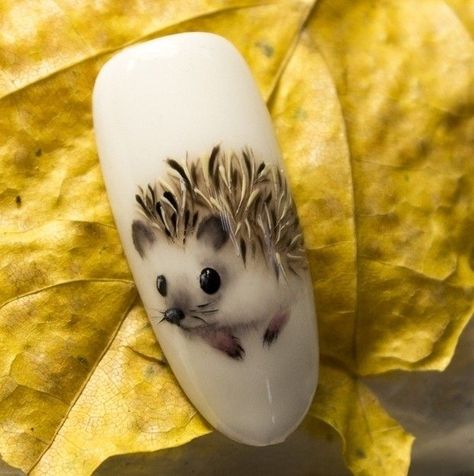 Squirrel Nail Art, Trending Autumn Nails, Hedgehog Nail Art, Nails Acrylic Neon, Hedgehog Nails, Fall Nail Ideas Acrylic, Fall Nail Art Designs Autumn, Trendy Nails Autumn, Acrylic Nail Pink