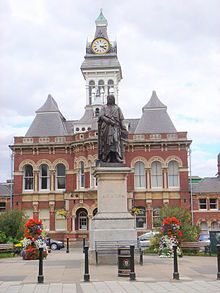 Grantham - Lincolnshire Grantham England, Isaac Newton, School Days, Country Life, Ferry Building San Francisco, Great Britain, Big Ben, Places Ive Been, Places To See