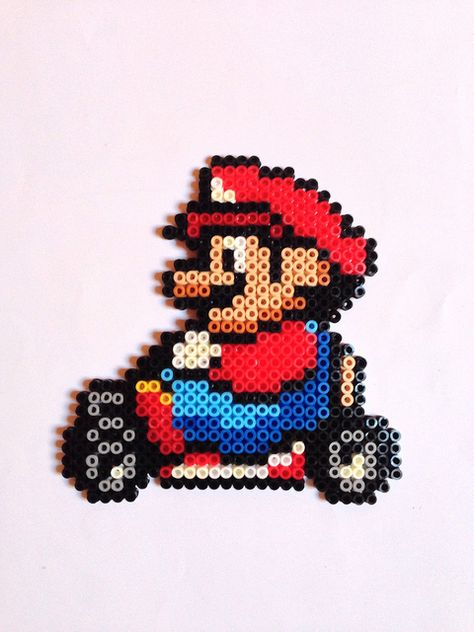 Perler Mario, Nintendo Perler, Hama Beads Mario, Super Mario Birthday Party, Pixel Beads, Art Pixel, Hamma Beads, Beads Patterns, Pixel Art Templates