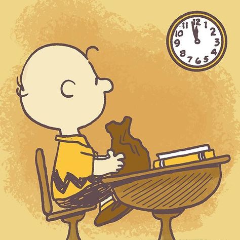 Already thinking about lunch time. Charlie Brown Characters, Garfield And Odie, Peanuts Cartoon, Peanuts Characters, Snoopy Pictures, Snoop Dog, The Peanuts, Snoopy Love, Charlie Brown Peanuts