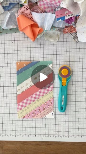 Emily Dennis - Quilty Love - Modern Quilter on Instagram: "I started a new string quilt!  This time I’m doing little rectangle blocks in a chevron pattern.

➕Cut an 8.5”x 11 inch paper in half.
➕ Mark or fold a 60 degree line anywhere on the paper.  For chevron, half the blocks go in one direction and half the other.
➕ Add your first two fabric strips using the line as a guide.  Sew this seam through the paper.
➕ Press open.
➕ Trim each fabric strip straight as needed.
➕ Keep adding strips until the paper is covered.  But fold the paper out of the way for all of the remaining seams.
➕ Trim block square.  In this case it’s 5.5”x8.5”.
➕ Remove paper.  It’s easy peasy if you only stitched the first seam through it. 👌🏻

#quiltylove #quiltylovepatterns #scrapquilt #scrappyquilt #stringquilt" Receipt Tape Quilt, Strip Quilts Patterns, String Quilts Ideas Block Patterns, Strip Quilts Ideas, 5 Inch Square Quilt Patterns, Modern Quilting Tutorials, Quilt Tutorial Video, Linus Blanket, Quilty Love