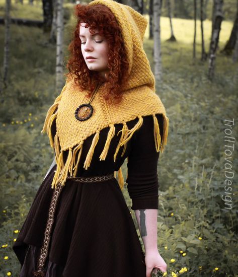 ✨Outfit info below 👇✨ Hi! The LAST handwoven small sized Skjoldehamn hood in yellow shades is available now. This color will not restock again, but yellow will always be an option in my custom listings. ✨💛🌼 Visit my profile bio 🔗 for more info. 🤗 . Model, photo and hood: Me @trolltovadesign Necklace: @vespermoth Dress: floatelier (Etsy) Belt: Thrifted . . . . . #summervibes #cottagecore #curlygirl #redhead #fae #forestgirl #morikei Skjoldehamn Hood, Outfit Info, Forest Girl, Curly Girl, Shades Of Yellow, Redheads, Summer Vibes, Always Be, Vikings