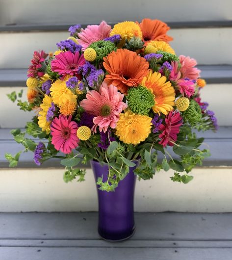 Colorful Arrangements, Beautiful Flowers Images, Flower Arrangement Designs, Spring Floral Arrangements, Flower Business, Artificial Flower Bouquet, Flower Vase Arrangements, Creative Flower Arrangements, Flower Arrangements Simple