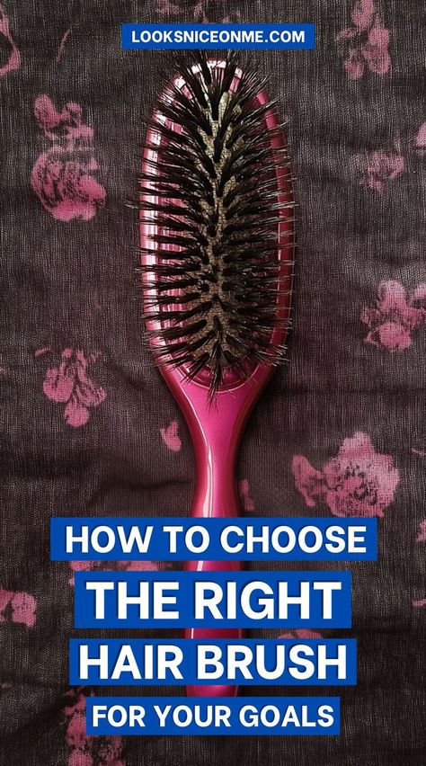 Confused about which hair brush to use? Discover expert tips on selecting the best brush for your hair type, whether you have fine, curly, thick, or damaged hair. Find out how the right brush can transform your hair care routine Best Hairbrush For Fine Hair, Brush For Straight Hair, Types Of Hair Brushes, Hair Doctor, Minimalist Makeup, Best Brushes, Flat Hair, How To Clean Makeup Brushes, Free Brush