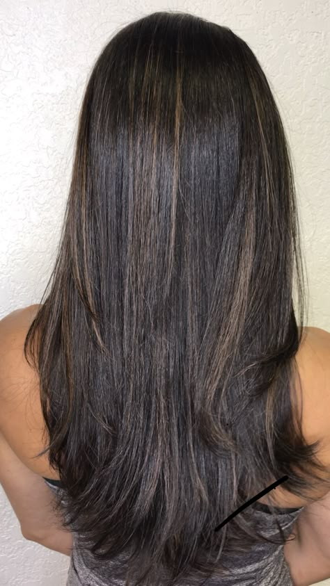 Baby Lights In Dark Brown Hair, Natural Highlights For Dark Brown Hair Straight, Black Hair With Small Highlights, Low Lights On Dark Hair, Teasy Lights On Dark Hair, Brown Hair With Black Lowlights, Black Hair Babylights, Low Lights For Dark Hair, Baby Lights On Black Hair