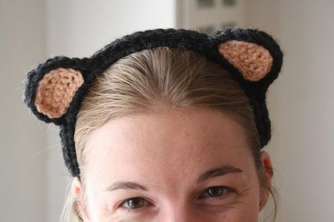 Crochet Bear Ears, Quick Costumes, First Crochet, Crochet Hair Accessories, Bear Ears, Headband Pattern, Halloween Crochet, Crochet Bear, Crochet Headband