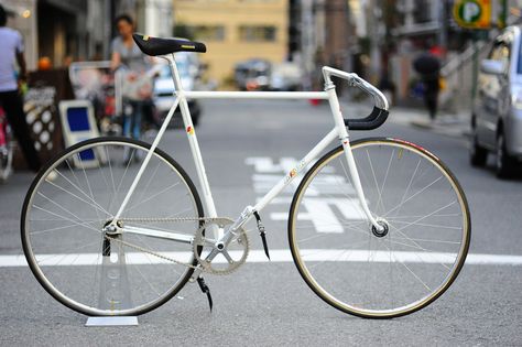 Njs Bike, Bike Swag, Bicycle Types, Bicycle Painting, Fixed Bike, Rat Bike, Fixie Bike, Fixed Gear Bike, Track Bike