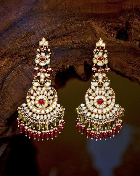 Artificial Jewellery India, Rajput Jewellery, Rajasthani Jewellery, Aqua Jewelry, Expensive Decor, Unique Wedding Jewelry, Rajputi Jewellery, Bridal Jewellery Earrings, Locket Design