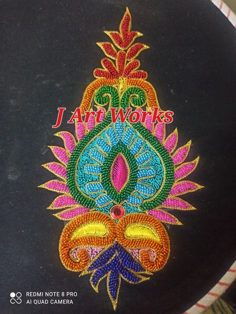 Beats Work Embroidery Design, Embossed Bead Work Aari Design, Beats Work Embroidery, Work Embroidery Design, Aari Design, Zardosi Work, Aari Embroidery, Small Design, Embroidery Motifs