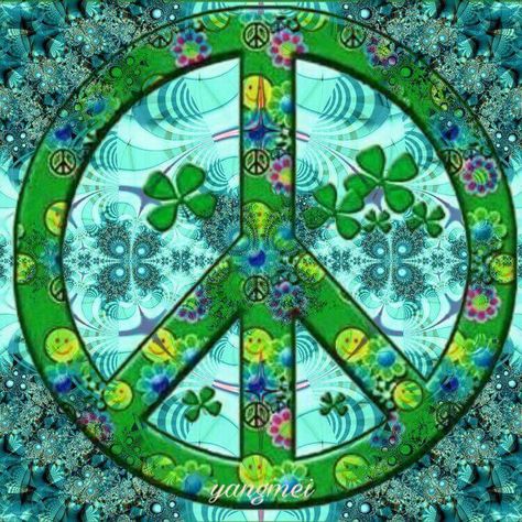 4 leaf clover peace Hippie Kunst, Green Peace Sign, Green Peace, Unicorn And Fairies, Peace Sign Art, Peace Love Happiness, Give Peace A Chance, 4 Leaf Clover, Hippie Peace