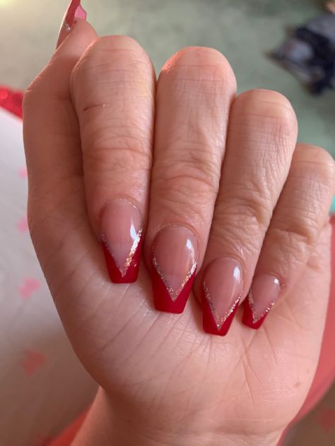 White And Red Tip Nails, Nails To Match Red Dress Prom, Christmas Medium Nails, Red V Tip Nails, Red Prom Nails Short, Red Coffin Nail Ideas, Red Hoco Nails, Red Homecoming Nails, Red Tip Nails