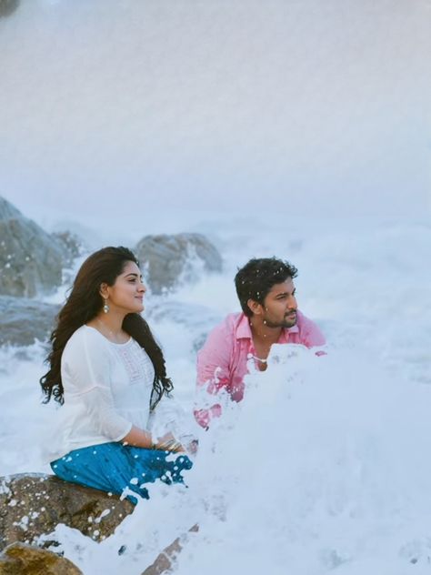 Ninnu Kori , Nani , Neevitha Thomas Ninnu Kori Images, Ninnu Kori Movie, Nani Pics Hero, Nivetha Thomas, Couple Wallpaper Relationships, Desi Love, Movie Pins, Movie Pic, Allu Arjun