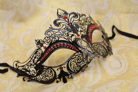 Mascarade Party, Masquerade Outfit, Waltz Dance, Bar Dance, Masquerade Theme, Venetian Masquerade Masks, Venetian Masquerade, Alt Outfits, Masquerade Masks