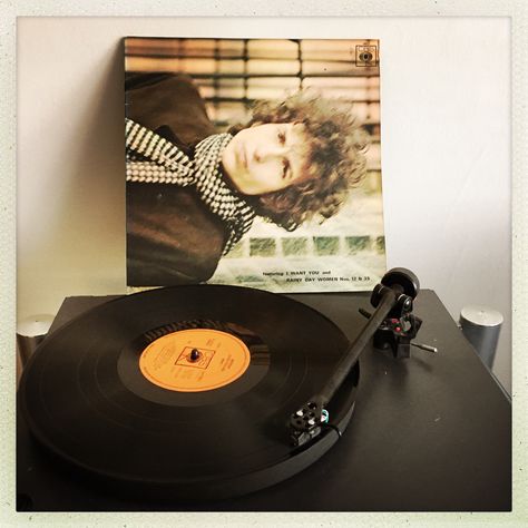 Bob Dylan Vinyl, Og Characters, Blonde On Blonde, Tambourine, Bob Dylan, My Favorite Music, Music Record, Blonde, Vinyl