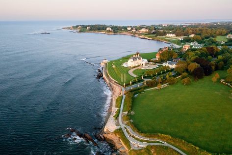 10 Best Things to Do in Rhode Island - New England Newport Cliff Walk, Gilded Age Mansions, New England Mansion, Bristol Rhode Island, Private Property Signs, Coast Guard Stations, New England Travel, Ocean Spray, Newport Rhode Island