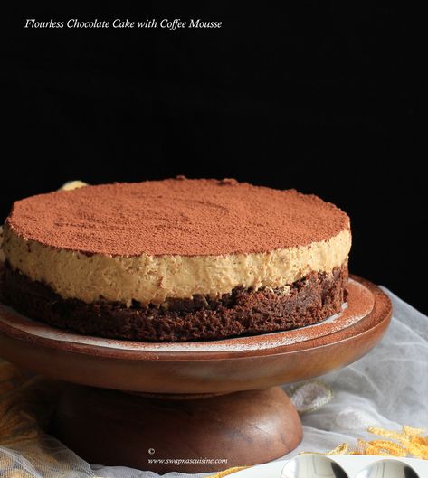 Flourless Chocolate Cake with Coffee Mouss Flowerless Chocolate Cake, Cake With Coffee, Flourless Desserts, Coffee Mousse, Flourless Chocolate Cake Recipe, Chocolate Cake With Coffee, Flourless Cake, Flourless Chocolate Cake, Torte Cupcake