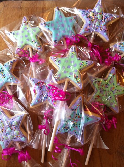 Fairy Dust Birthday Party, Fairy Princess First Birthday, Fairy Goodie Bags Ideas, Tooth Fairy Birthday Party, Fairy Wand Cookies, Fairy Tale 1st Birthday Party, Fairy Princess Birthday Party Ideas, Disney Fairies Birthday Party, Fairy Party Goodie Bags