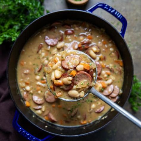 Creamy Bean Soup, Soup With Kielbasa, Navy Bean Recipes, Kielbasa Soup, Bean Soup Recipes, Sausage Soup, Savory Soups, White Bean Soup, Soup And Stew