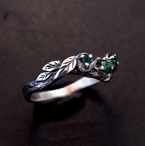 Thanks for the kind words! ★★★★★ "Absolutely stunning, high quality, so much more than I expected." Robert Randall https://etsy.me/3SH3wO2 #etsy #silver #no #unisexadults #yes #celtic #woodring #wood #sterlingsilverring #weddingrings Nonbinary Engagement Ring, Non Traditional Engagement Rings Silver, Fae Ring, Whimsical Rings, Twig Weaving, Forest Wedding Ring, Bark Wedding Ring, Nature Rings, Natural Stone Rings