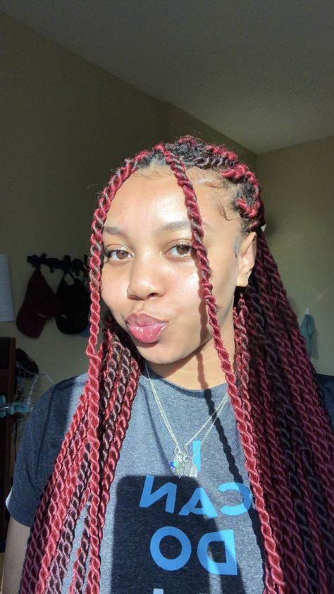 Red Twists Black Women, Red Senegalese Twists, Burgundy Twists Black Women, Red Twists, Cherry Red Hair, Twist Styles, Quick Braided Hairstyles, Hair Stylies, Holiday Hairstyles