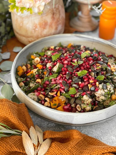 Fresh Thanksgiving Salad with Fluffy Quinoa, Pomegranate and Toasted Hazelnuts Shayna's Kitchen, Dressing With Olive Oil, Quinoa Pomegranate, Fluffy Quinoa, Pumpkin Quinoa, Thanksgiving Salad, Pomegranate Salad, Dinner Plans, Fall Foods