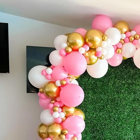 Extra Balloons | Balloon Stylist & Decor on Instagram: "Graduation never looked so good! 🎓🎈✨ Loving this stunning pink balloon garland paired with our lush greenery backdrop. Cheers to new beginnings Harper & Kelbi!🩷🫶🏻
~~~
#balloons #balloongarland #greenery #extraballoons #party
#graduation #partyplanner #backdrop #balloonstylist #pink
#goaheadbeextra #event #celebration #bismarcknd #fun
#mandannd #greenerydecor #eventideas" Pink Gold And Green Balloon Garland, Pink Balloon Garland With Greenery, Pink Green Yellow Balloon Garland, Grass Wall Backdrop With Pink Balloons, Pink Ans Gold Baloons, Greenery Decor, Pink Balloons, Party Planner, Balloon Garland