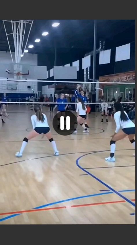 NOT MINE I LOVE THESE TYPES OF VIDEOS!🤍 Volleyball Plays, Volleyball Gifs, Volleyball Conditioning, Volleyball Motivation, Volleyball Tryouts, Volleyball Life, Volleyball Photography, Volleyball Memes, Volleyball Stuff