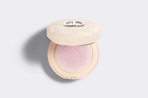 Dior Forever Cushion Powder Loose Powder: Perfect Face Makeup | DIOR Dior Powder, Dior Foundation, Christian Dior Makeup, Dior Skincare, Cushion Powder, Long Wear Makeup, Dior Forever, Perfect Complexion, Different Skin Tones