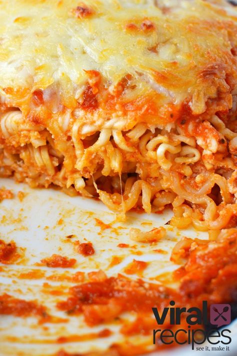 Viral TikTok Ramen Noodle Lasagna, Ramen recipe hack for a delicious layered easy lasagna with ricotta cheese and pasta sauce. Budget Recipe! Ramen Lasagna With Pepperoni, Easy Lasagna With Ricotta Cheese, Ramen Noodle Lasagna, Viral Tiktok Ramen, Lasange Recipe, Ramen Lasagna, Recipes With Lasagna Noodles, Tiktok Ramen, Lasagna With Ricotta Cheese