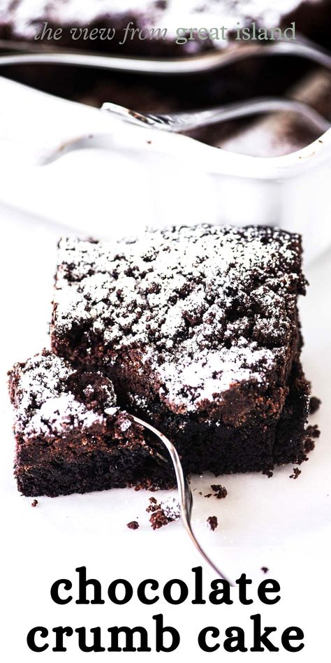 Chocolate Crumb Cake Chocolate Crumb Cake Recipe, Chocolate Crumb Cake, Moist Coffee Cake, Chocolate Crumbs, Crumb Cake Recipe, Cake Mug, Recipes Chocolate, Coffee Cake Recipes, Flourless Chocolate