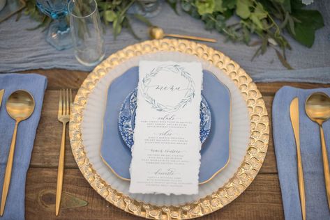 How To Have A Dusty Blue Wedding During Any Season Elegant and dreamy blue and gold wedding table setting... #bluewedding #weddingideas #weddinginspiration #somethingbluewedding #weddingtablesetting #goldwedding Blue And Gold Wedding Table, Gold Wedding Table Setting, Elegant Wedding Colors, Blue And Gold Wedding, Blue Table Settings, Gold Table Setting, Wedding Table Themes, Blue Wedding Decorations, Blue Gold Wedding