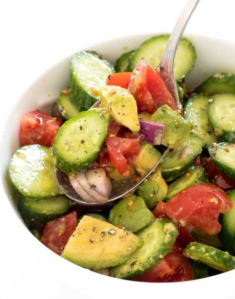 Cucumber Avocado Salad Healthy Sides For Burgers, Avocado Cucumber Salad, Berry Fruit Salad, Cucumber Avocado Salad, Cucumber Salad Recipe, Avocado Cucumber, Italian Chopped Salad, Avocado Salad Recipes, Cucumber Avocado