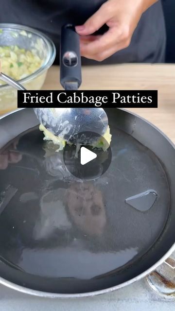 Deep Fried Cabbage, Cabbage Patties Fried, Cabbage Patties, Fried Cabbage Recipes, Chickpea Patties, Cabbage Steaks, Fried Cabbage, Health Life, Cabbage Recipes