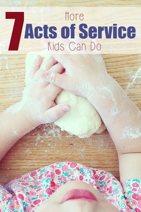 Does your child have a servant's heart? Are they the Hands and Feet to their friends, neighbors, and family? Here are 7 ways to can teach your children to serve. If you loved 7 Ways for your Children to Serve Others, you'll love 7 more ideas for helping your children serve others! Homestead Family, Homestead Kitchen, Biblical Parenting, Serve Others, Homemaking Tips, Raising Girls, Parenting Ideas, Love Your Neighbour, Serving Others