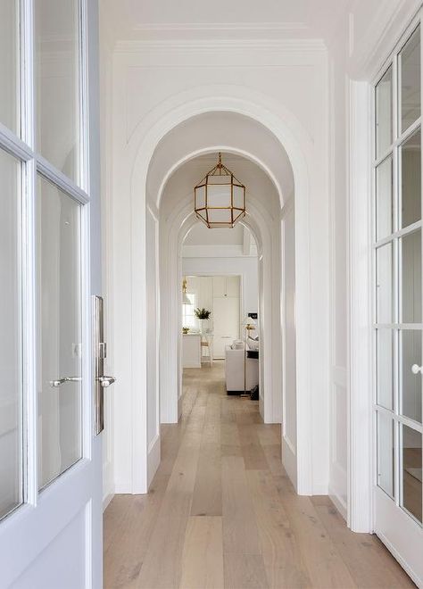 Arched Hallway with Suzanne Kasler Morris Lantern - Transitional - Entrance/foyer Hallway With Arches, Arch Hallway Entryway, Arch In Hallway, Low Ceiling Hallway, Arched Foyer, Hallway Architecture, Hallway Arch, Arch Hallway, Morris Lantern