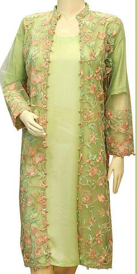 Want this one Gaun Design, Pakistani Suits Party Wear, Suits Party Wear, Dress Design Ideas, Party Wear Casual, Design Jacket, Shrug For Dresses, Velvet Dress Designs, Open Shirt