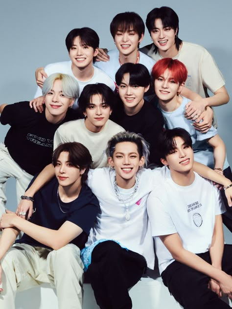 Treasure Kpop Group Photo, Treasure Ot10 Group Photo, Treasure Group Photo, Treasure Members, Photo Grouping, Treasure Planet, Band Members, Band Photos, Kpop Boys