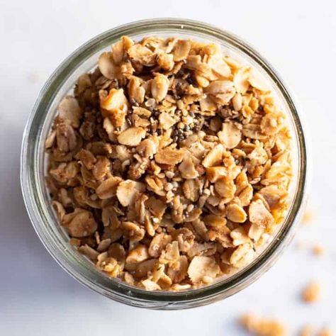 Walnut Granola, Fodmap Breakfast, Breakfast Granola, Low Fodmap Snacks, Fodmap Snacks, Low Fodmap Diet Recipes, Ibs Recipes, Fodmap Diet Recipes, Food Map