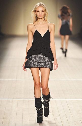 Isabel Marant Runway, Isabelle Marant, Isabel Marant Style, 2009 Fashion, 2009 Runway, Isabel Marant Boots, Skirt Boots, Runway Fashion Couture, Runway Outfits